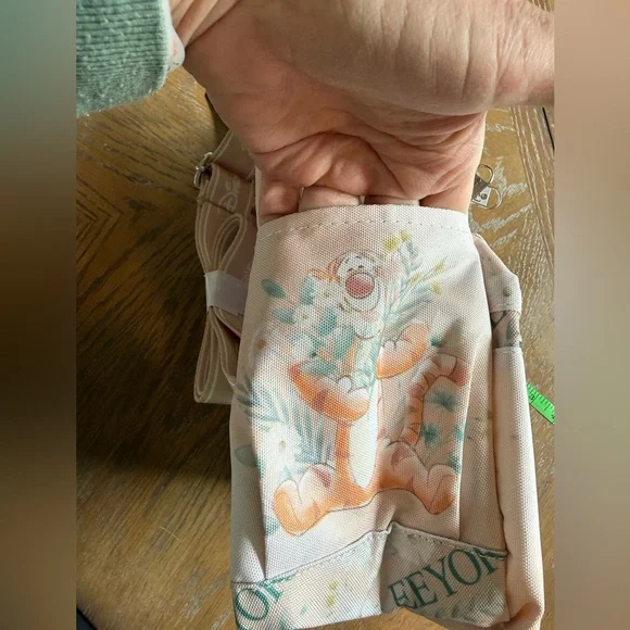 WondaPop Disney Eeyore Mini Backpack - Picture 9 of 13